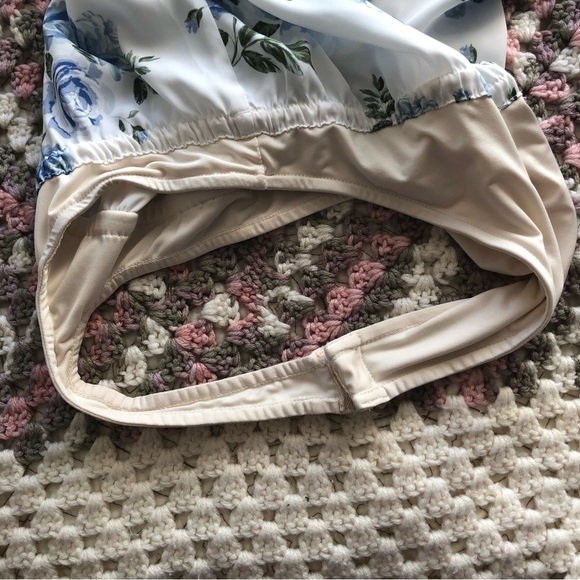 L’academie Floral off-shoulder Bodysuit - Picture 7 of 12